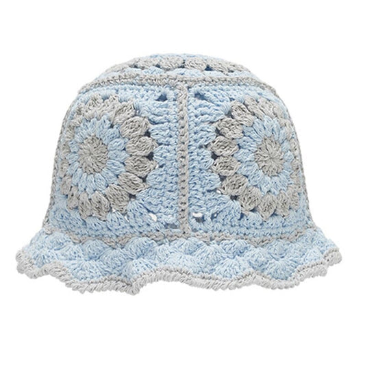Blauwe Crochet Bucket Hat met Grijze Bloempatroon