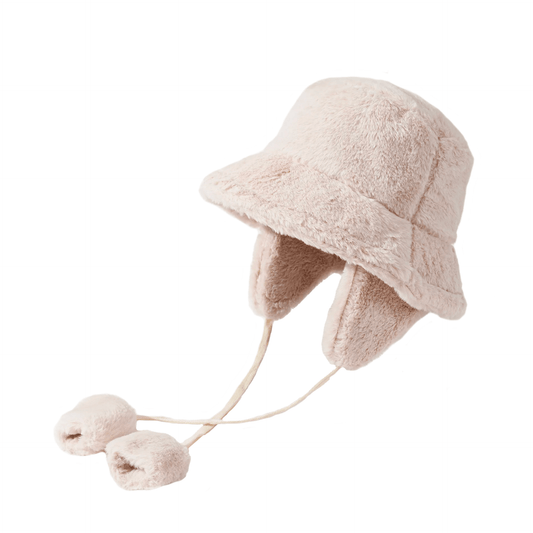 Witte Fluffy Bucket Hat met Oorflappen