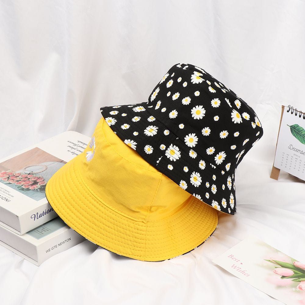 Zwart en Geel Reversible Bucket Hat met Bloemetjes